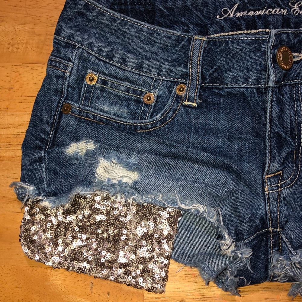 AMERICAN EAGLE 00 SHORTS WITH SEQUIN BLING POCKETS - Picture 1 of 8